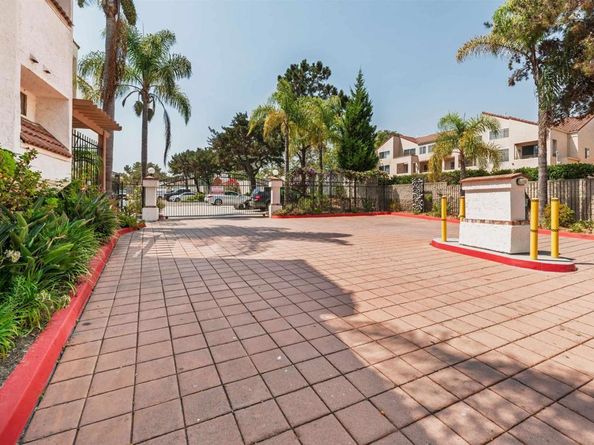 8308 Regents Road 1H, San Diego CA 92122