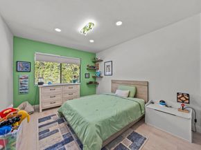 20 Lake Helix Drive, La Mesa CA 91941