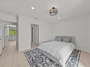 20 Lake Helix Drive, La Mesa CA 91941