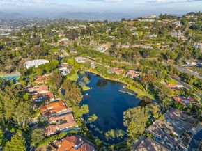 20 Lake Helix Drive, La Mesa CA 91941