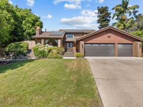 20 Lake Helix Drive, La Mesa CA 91941