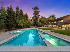 20 Lake Helix Drive, La Mesa CA 91941