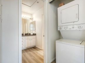 18674 Caminito Cantilena 242, San Diego CA 92128