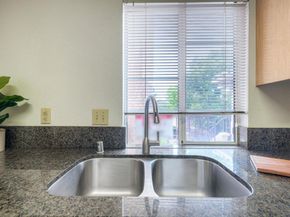 18674 Caminito Cantilena 242, San Diego CA 92128