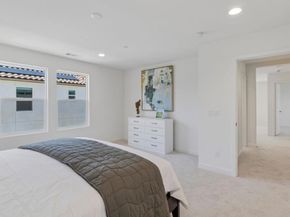 717 Kingbird Loop, Oceanside CA 92058