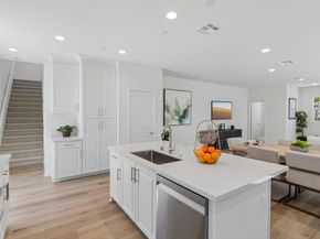 717 Kingbird Loop, Oceanside CA 92058