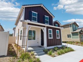 717 Kingbird Loop, Oceanside CA 92058