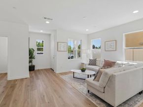 717 Kingbird Loop, Oceanside CA 92058