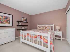 1081 Woodlake Dr, Cardiff By The Sea CA 92007