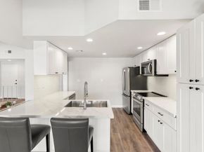 2630 Pirineos Way 13, Carlsbad CA 92009