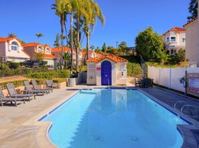1477 Genoa Dr, Vista CA 92081