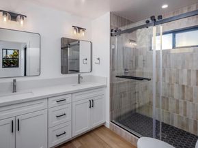 250 258 Hillcrest Drive, Encinitas CA 92024