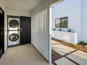 250 258 Hillcrest Drive, Encinitas CA 92024