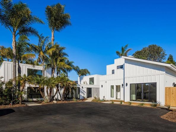 250 258 Hillcrest Drive, Encinitas CA 92024