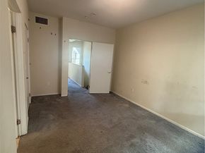 2864 Sunset 205, Los Angeles CA 90005