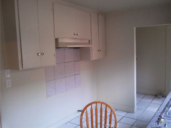 1953 W 20th Street, Los Angeles CA 90018