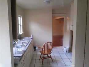 1953 W 20th Street, Los Angeles CA 90018