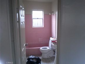 1953 W 20th Street, Los Angeles CA 90018