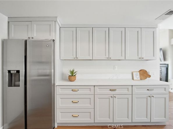 1484 3rd A, La Verne CA 91750