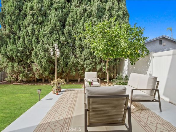 1484 3rd A, La Verne CA 91750