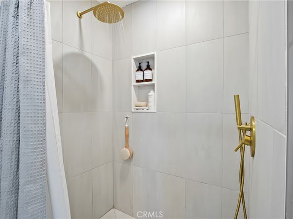 1484 3rd A, La Verne CA 91750