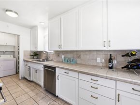 18638 Malden, Northridge CA 91324