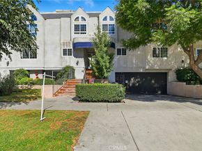 11119 Camarillo 104, North Hollywood CA 91602