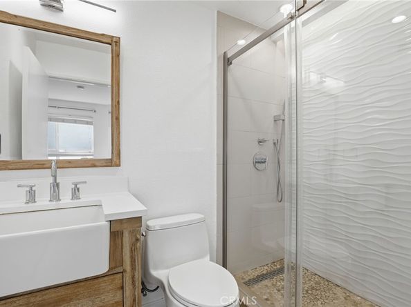 11119 Camarillo 104, North Hollywood CA 91602