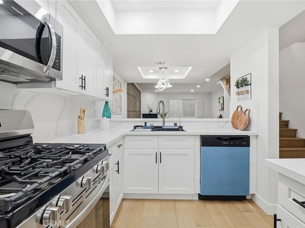 11119 Camarillo 104, North Hollywood CA 91602