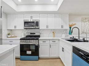 11119 Camarillo 104, North Hollywood CA 91602