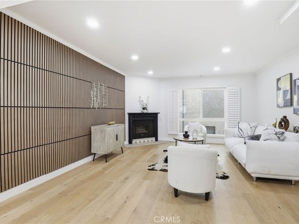 11119 Camarillo 104, North Hollywood CA 91602