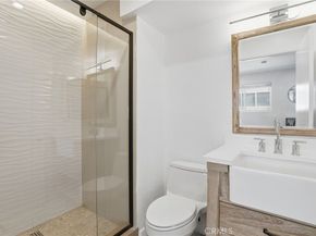 11119 Camarillo 104, North Hollywood CA 91602