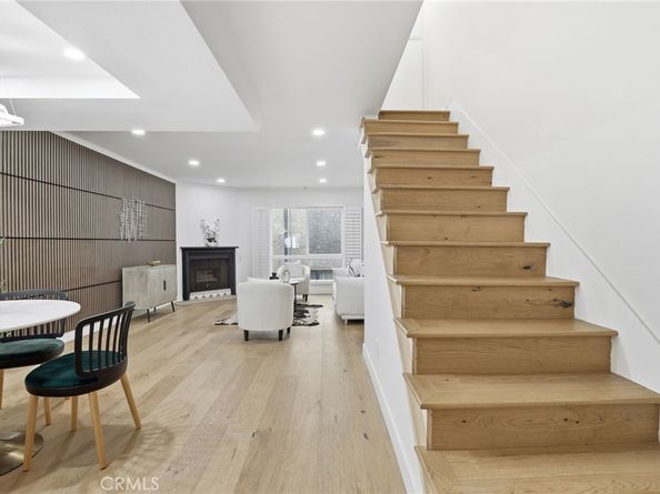 11119 Camarillo 104, North Hollywood CA 91602