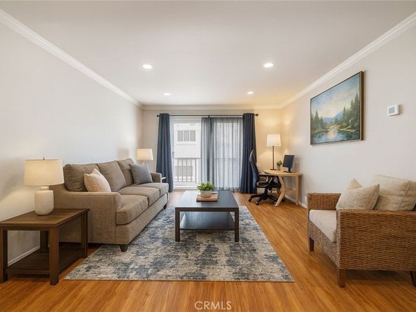 5257 Radford Avenue 212, Valley Village CA 91607