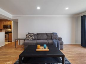 5257 Radford Avenue 212, Valley Village CA 91607