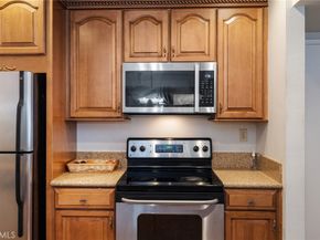 5257 Radford Avenue 212, Valley Village CA 91607