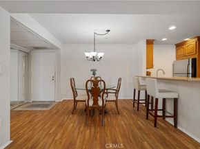 5257 Radford Avenue 212, Valley Village CA 91607