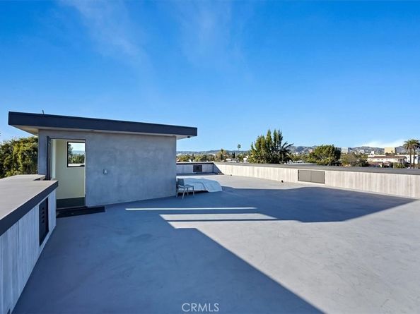 2012 S Curson, Los Angeles CA 90016