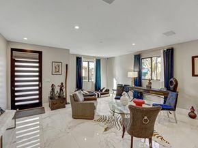 2012 S Curson, Los Angeles CA 90016