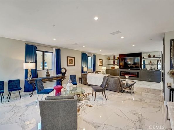 2012 S Curson, Los Angeles CA 90016