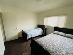 715 W Hyde Park, Inglewood CA 90302