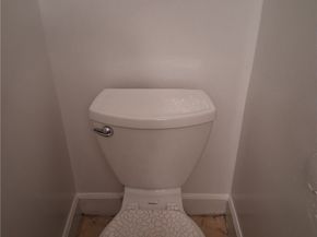 715 W Hyde Park, Inglewood CA 90302