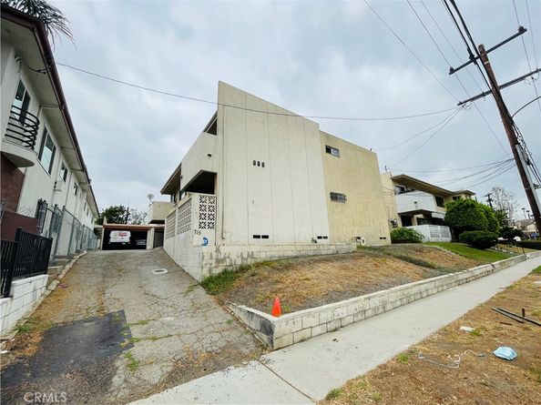 715 W Hyde Park, Inglewood CA 90302
