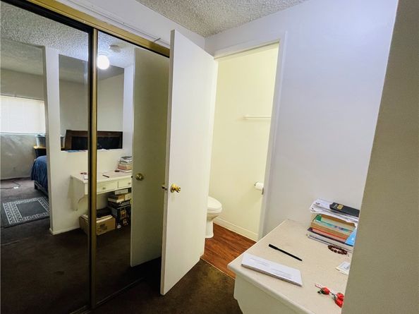 715 W Hyde Park, Inglewood CA 90302