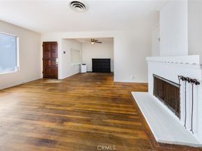 6025 Willowcrest Avenue, North Hollywood CA 91606