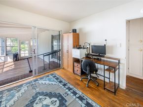 6025 Willowcrest Avenue, North Hollywood CA 91606