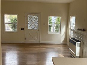 620 W 41st, Los Angeles CA 90037