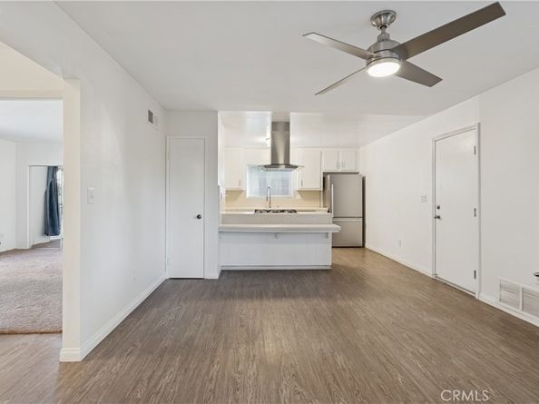 16103 Osborne Street, North Hills CA 91343