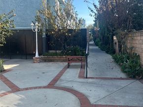 9047 Willis 5, Panorama City CA 91402