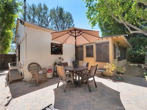 7051 Chimineas Avenue, Reseda CA 91335